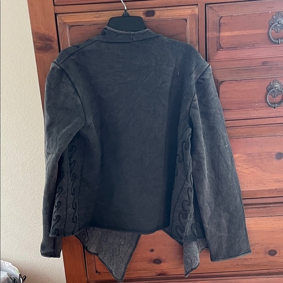 Elegant Gray Women's Cardigan - Picture 6 of 9